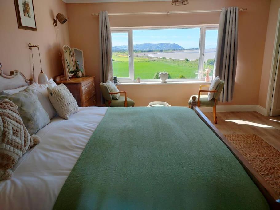 Blue Anchor House - Seaview, Hot Tub Apartments Bagian luar foto