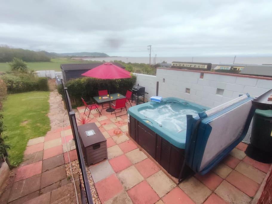 Blue Anchor House - Seaview, Hot Tub Apartments Bagian luar foto