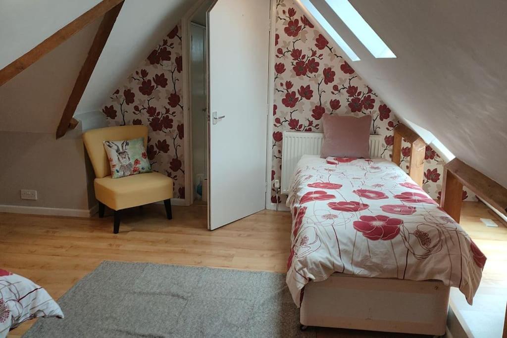 Blue Anchor House - Seaview, Hot Tub Apartments Bagian luar foto